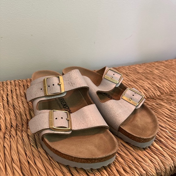 Metallic Silver Birks (worn once only inside) size 39 - Picture 2 of 3